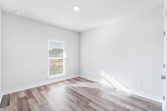 127 Hobson Avenue, Crestview, FL 32539