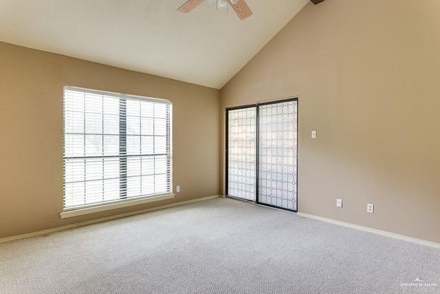 709 Brazos Circle UT8, Mission, TX 78572