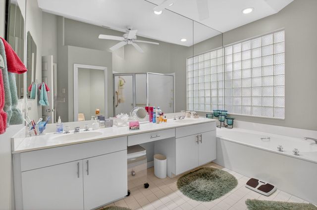 11873 Fountainside Circle, Boynton Beach, FL 33437