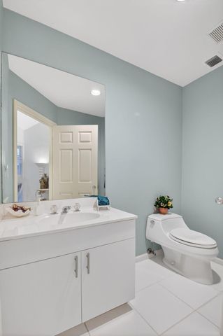 11873 Fountainside Circle, Boynton Beach, FL 33437