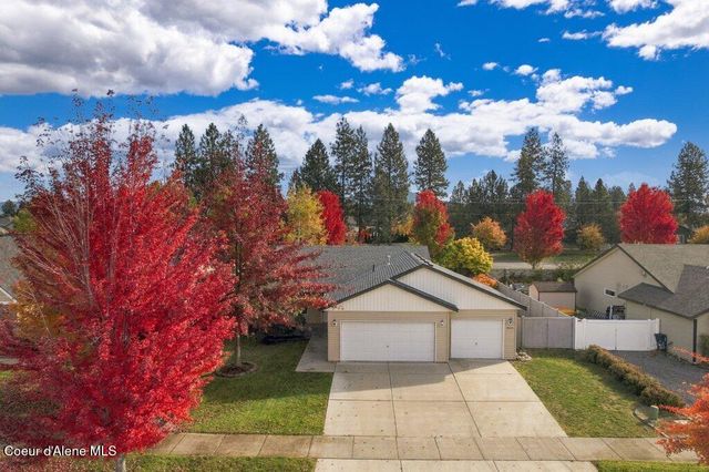 7048 N Epervier LN, Coeur d'Alene, ID 83815 property photo