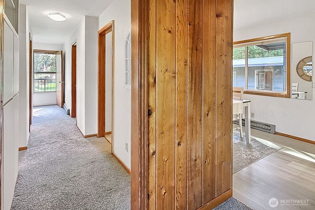 31602 W Lake Morton Drive SE, Kent, WA 98042
