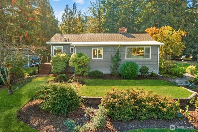 31602 W Lake Morton Drive SE, Kent, WA 98042