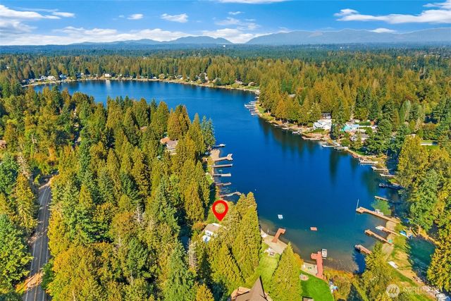 31602 W Lake Morton Drive SE, Kent, WA 98042
