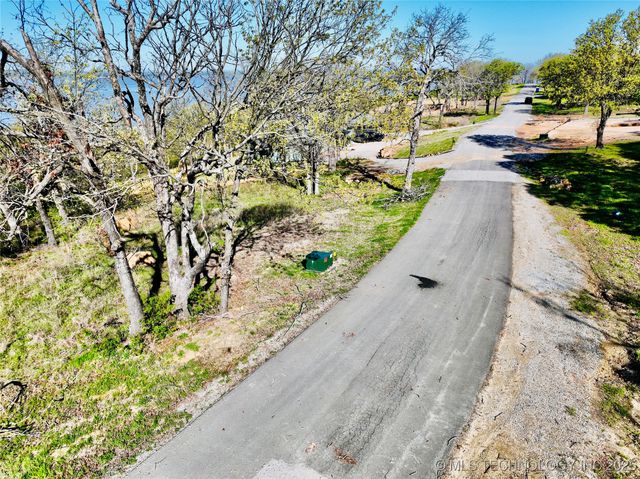 168 Patriot Pointe, Eufaula, OK 74432