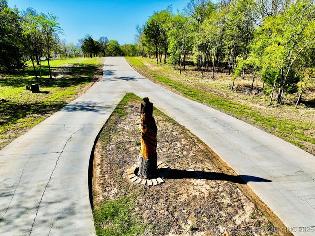 168 Patriot Pointe, Eufaula, OK 74432