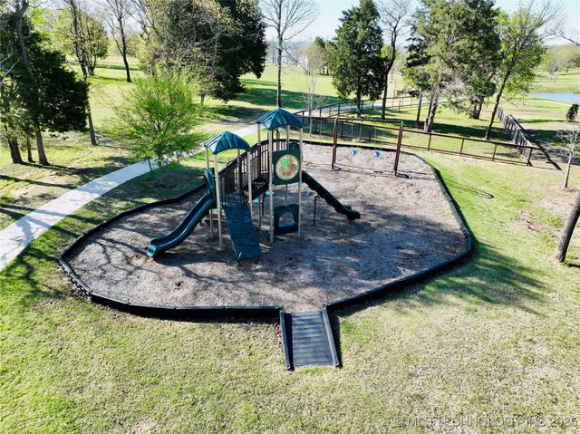 168 Patriot Pointe, Eufaula, OK 74432