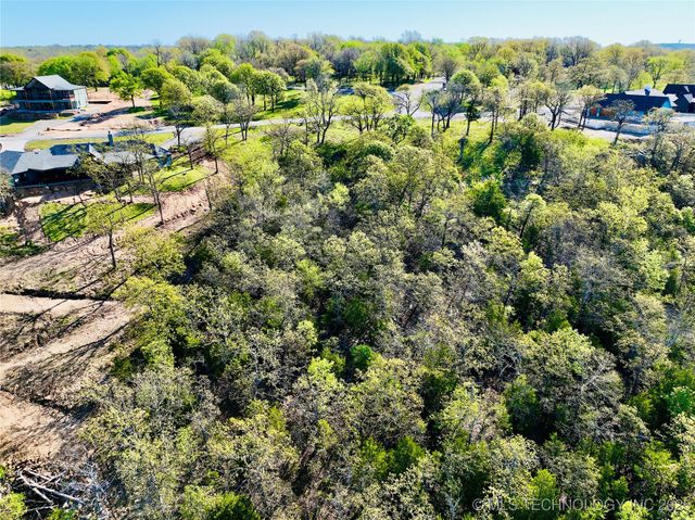 168 Patriot Pointe, Eufaula, OK 74432