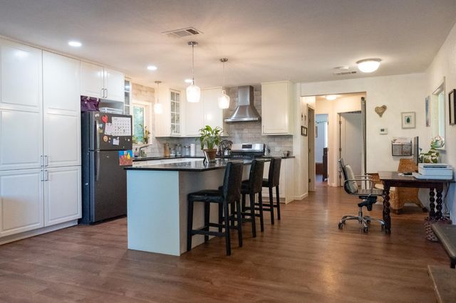 750 Lake rd, Manteca, CA 95337