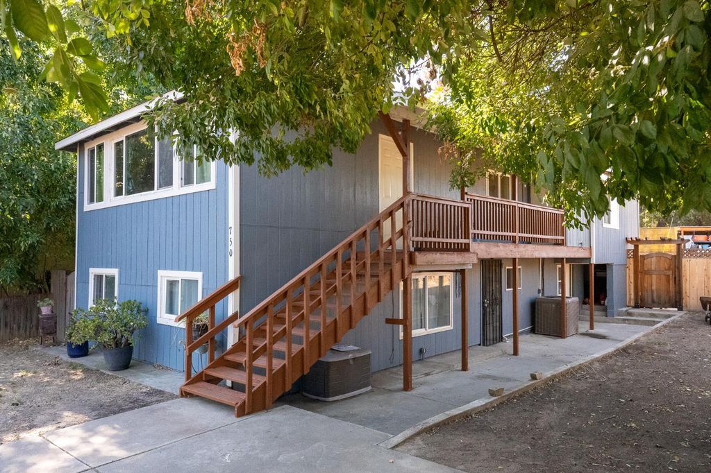 750 Lake rd, Manteca, CA 95337
