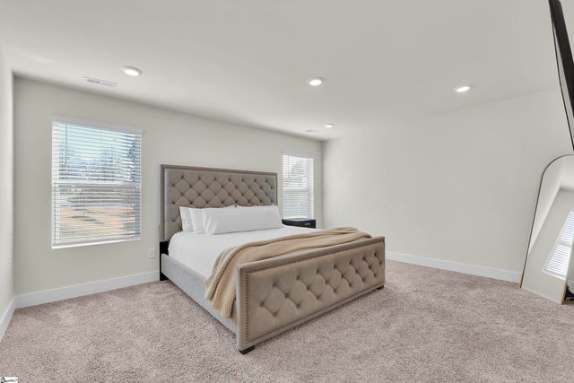 26 Centimeters Drive, Mauldin, SC 29662