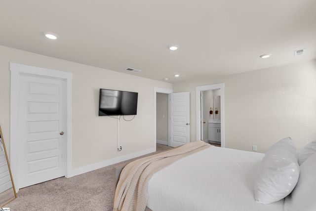 26 Centimeters Drive, Mauldin, SC 29662