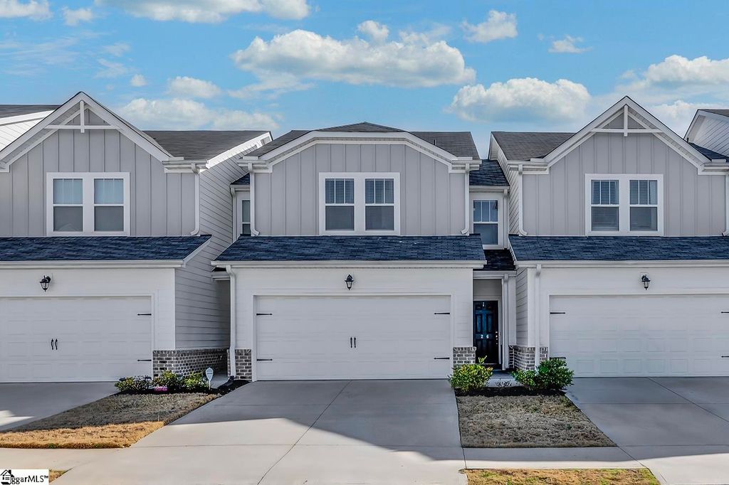 26 Centimeters Drive, Mauldin, SC 29662