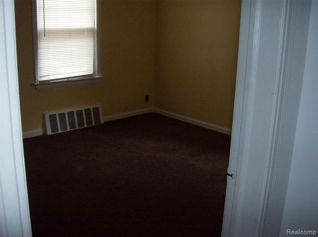 777 Ford Boulevard, Lincoln Park, MI 48146