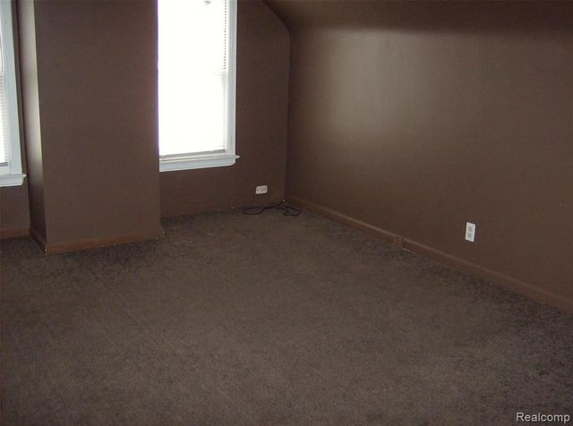 777 Ford Boulevard, Lincoln Park, MI 48146