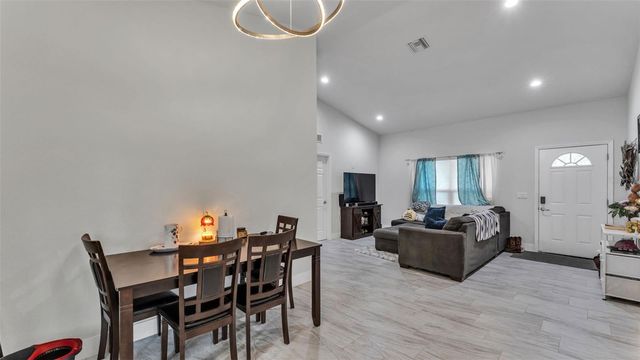 6503 BURKETT AVENUE, Sebring, FL 33875