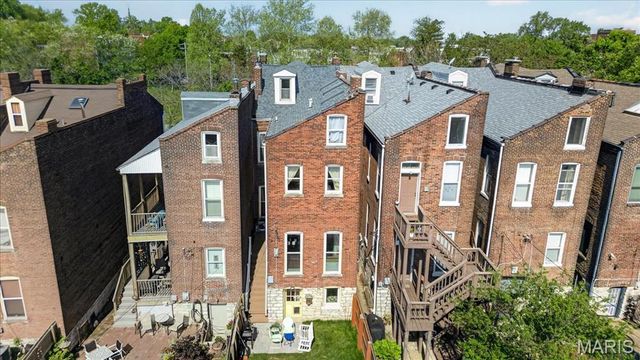 2416 S 18th Street, St Louis, MO 63104