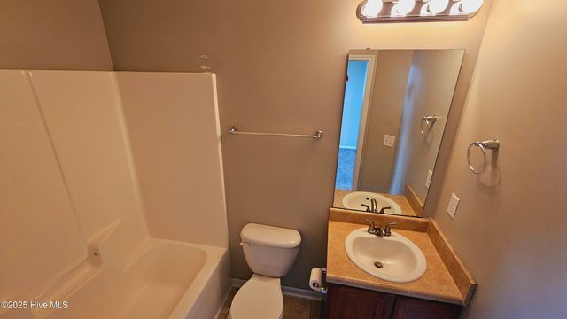 266 Caldwell Loop, Jacksonville, NC 28546