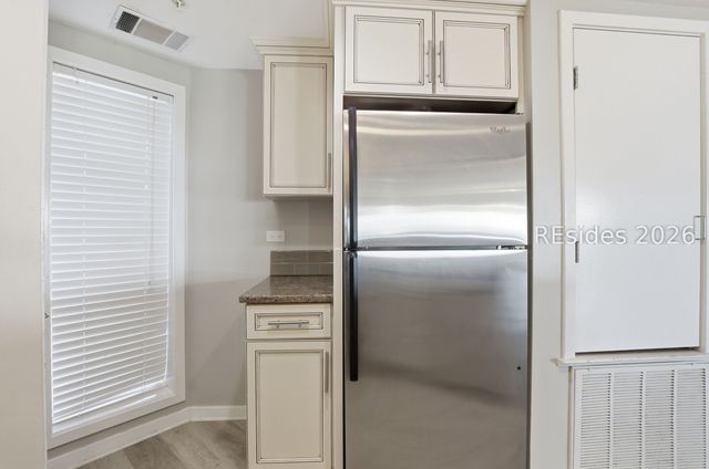 75 Ocean Ln Apt 507, Hilton Head Island, SC 29928