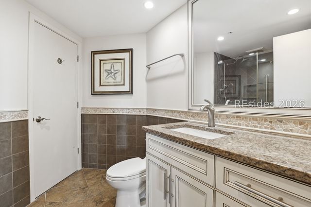 75 Ocean Ln Apt 507, Hilton Head Island, SC 29928