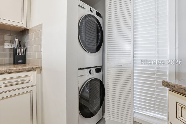 75 Ocean Ln Apt 507, Hilton Head Island, SC 29928