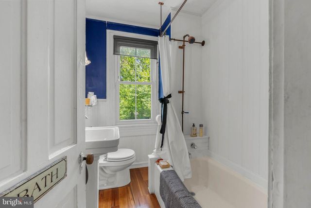 315 UNION AVE, Swarthmore, PA 19081