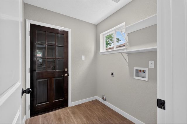 2610 Ridge Hollow Drive, Houston, TX 77067