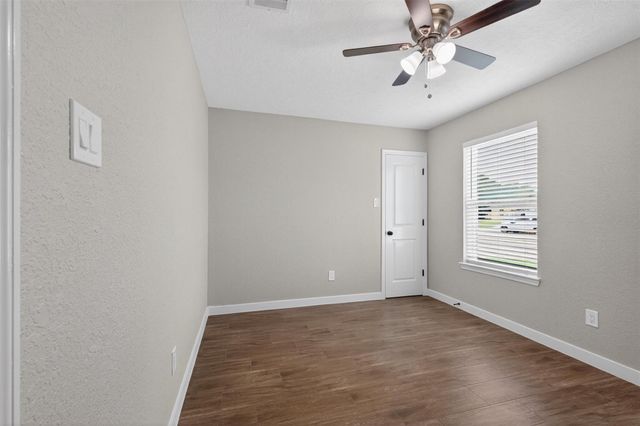 2610 Ridge Hollow Drive, Houston, TX 77067