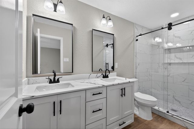 2610 Ridge Hollow Drive, Houston, TX 77067