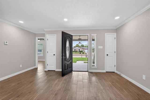 2610 Ridge Hollow Drive, Houston, TX 77067