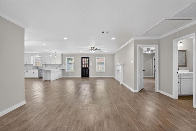 2610 Ridge Hollow Drive, Houston, TX 77067