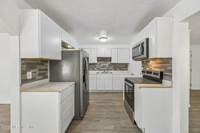 3304 DIVISION Street, Jacksonville, FL 32209