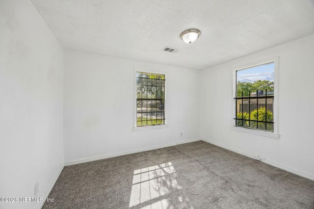 3304 DIVISION Street, Jacksonville, FL 32209