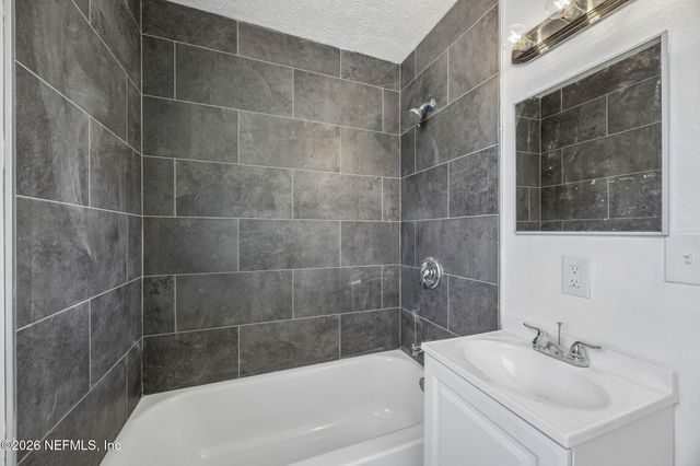 3304 DIVISION Street, Jacksonville, FL 32209