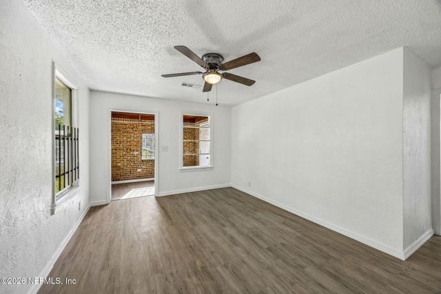 3304 DIVISION Street, Jacksonville, FL 32209