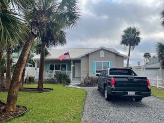 1907 S DAYTONA AVENUE, Flagler Beach, FL 32136