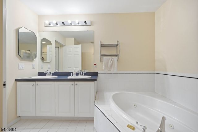 427 Hartford Drive, Nutley Twp., NJ 07110