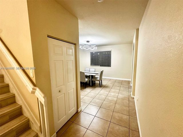 11497 SW 242nd St, Homestead, FL 33032