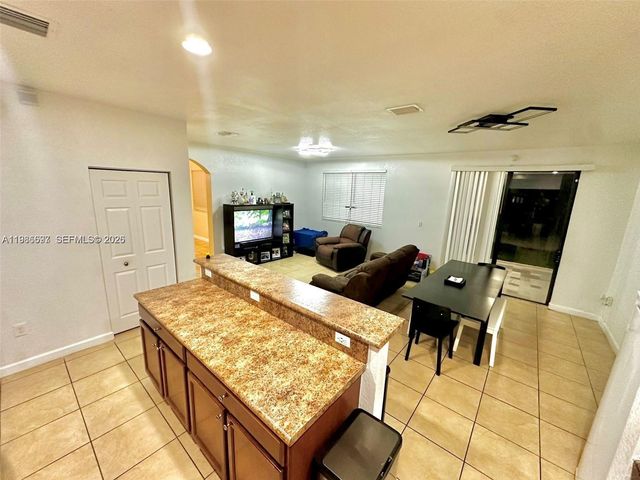 11497 SW 242nd St, Homestead, FL 33032