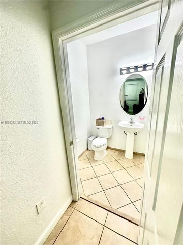 11497 SW 242nd St, Homestead, FL 33032