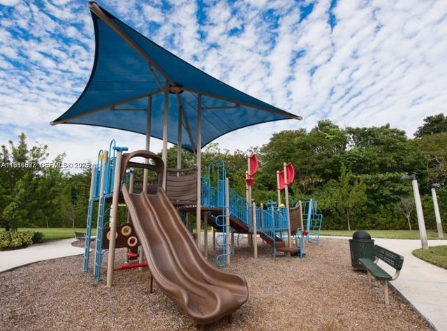 11497 SW 242nd St, Homestead, FL 33032