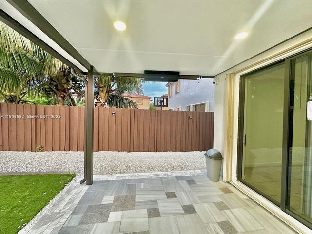 11497 SW 242nd St, Homestead, FL 33032