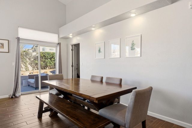 8008 Oso Loco Drive NE, Albuquerque, NM 87122