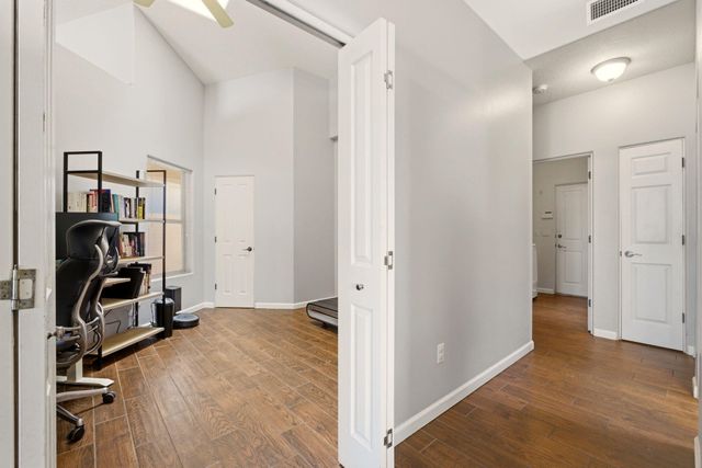 8008 Oso Loco Drive NE, Albuquerque, NM 87122