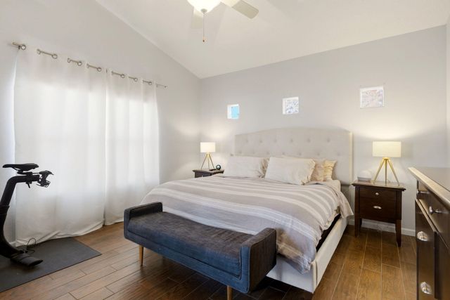 8008 Oso Loco Drive NE, Albuquerque, NM 87122