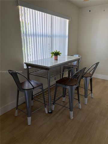 1635 Dewey Street B, Hollywood, FL 33020