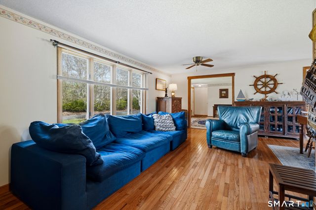 5 Sunset Drive, Old Lyme, CT 06371