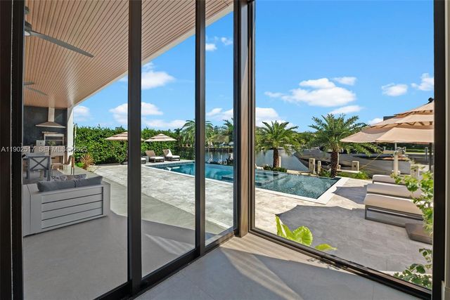 655 Layne Boulevard 0, Hallandale Beach, FL 33009