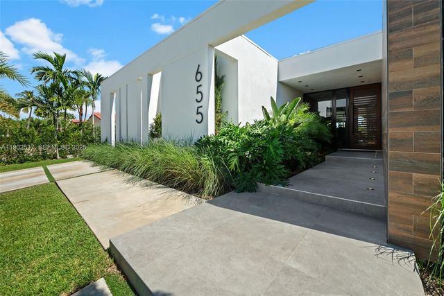655 Layne Boulevard 0, Hallandale Beach, FL 33009