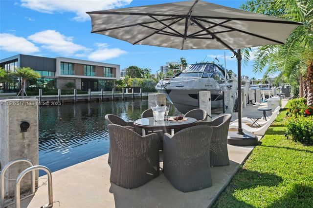 655 Layne Boulevard 0, Hallandale Beach, FL 33009